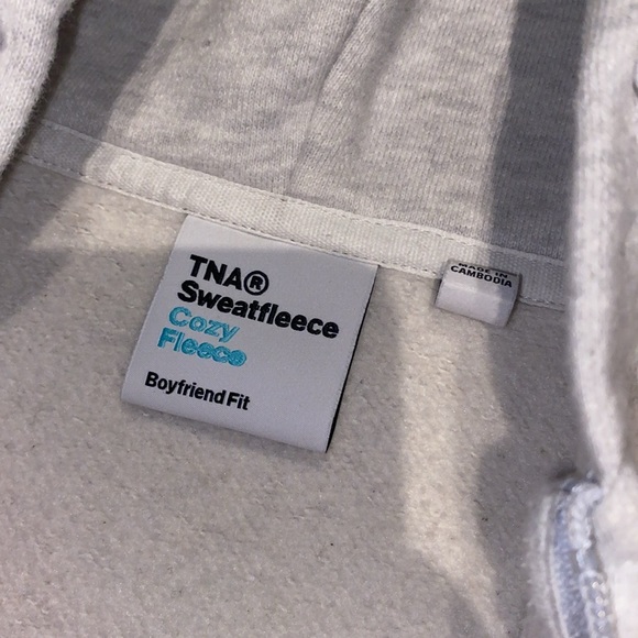 TNA fleece boyfriend cropped zip up - Picture 5 of 6